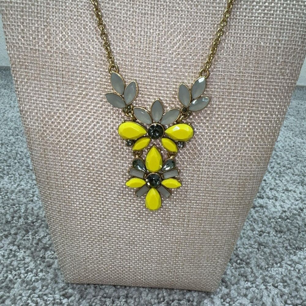 J Crew Necklace Yellow Flower Pendant Statement Gold Tone Women Jewelry Signed
